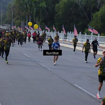 Runner Photo 7128894