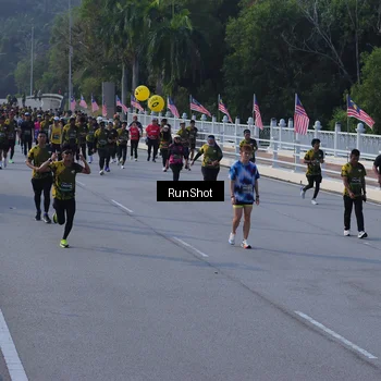Runner Photo 7128896