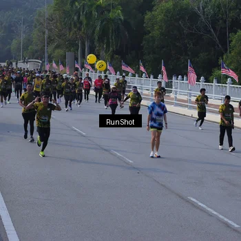 Runner Photo 7128898