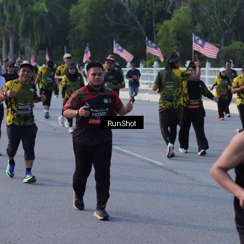 Runner Photo 7128901