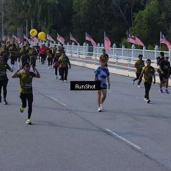Runner Photo 7128903