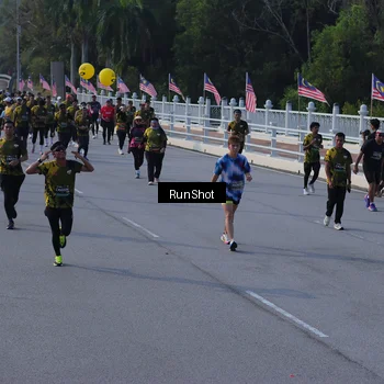 Runner Photo 7128907