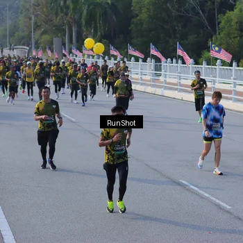 Runner Photo 7128921