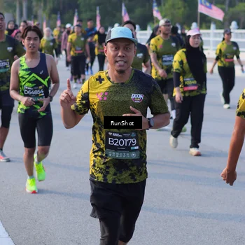 Runner Photo 7128925
