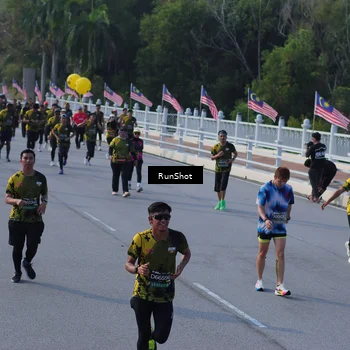 Runner Photo 7128928