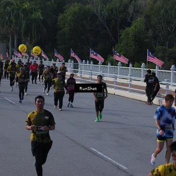 Runner Photo 7128936