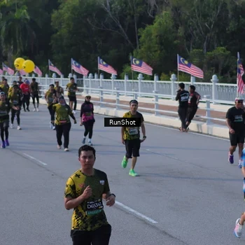 Runner Photo 7128941