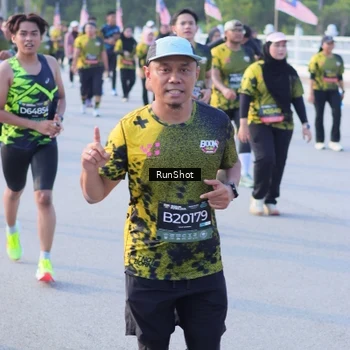 Runner Photo 7128945