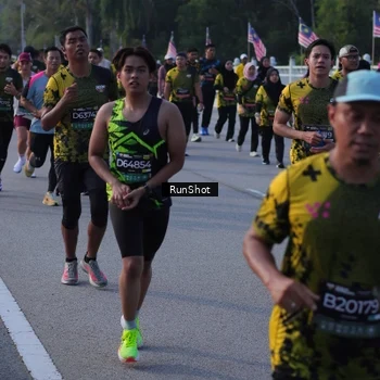 Runner Photo 7128959