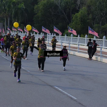Runner Photo 7128960