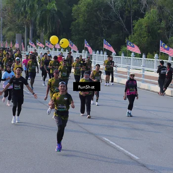Runner Photo 7128968