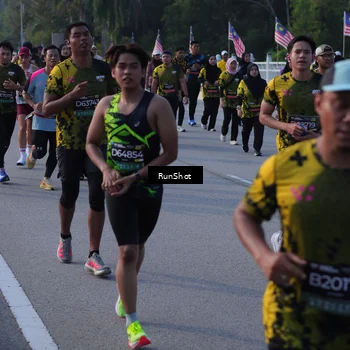 Runner Photo 7128971