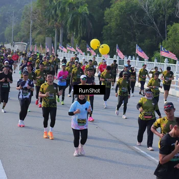 Runner Photo 7128990
