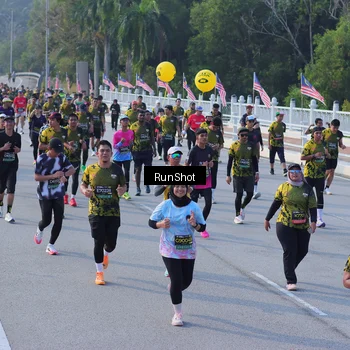 Runner Photo 7128994