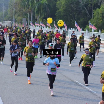 Runner Photo 7128997