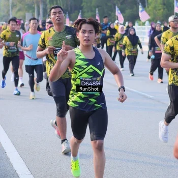 Runner Photo 7129002