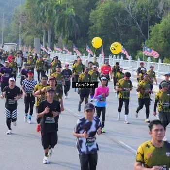 Runner Photo 7129017