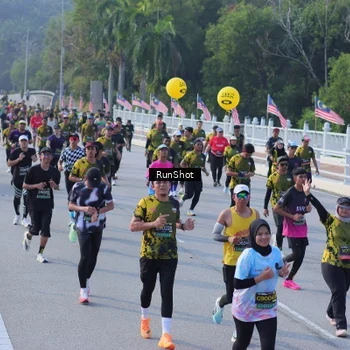 Runner Photo 7129026