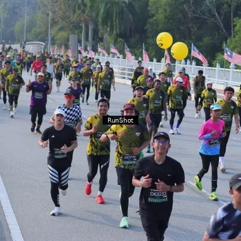 Runner Photo 7129027