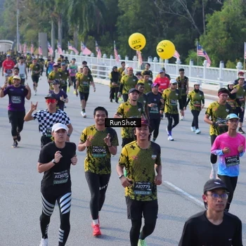 Runner Photo 7129033