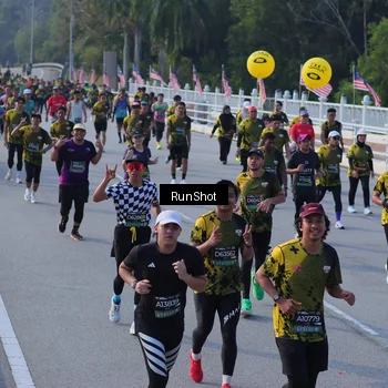 Runner Photo 7129040