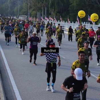 Runner Photo 7129043