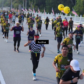 Runner Photo 7129052