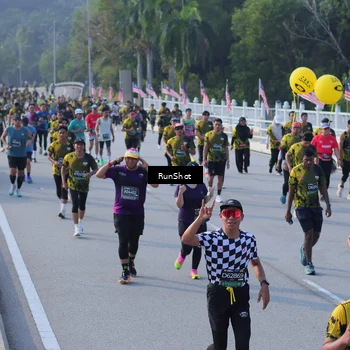 Runner Photo 7129055