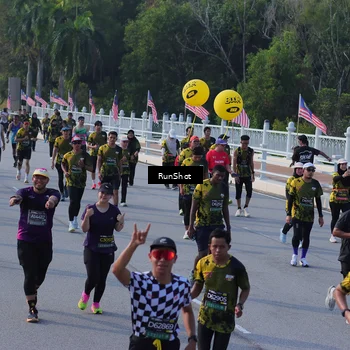 Runner Photo 7129064