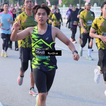 Runner Photo 7129069