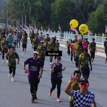 Runner Photo 7129070