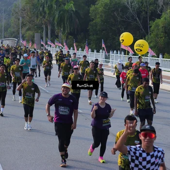 Runner Photo 7129072