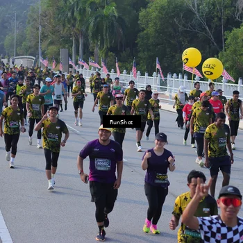 Runner Photo 7129073