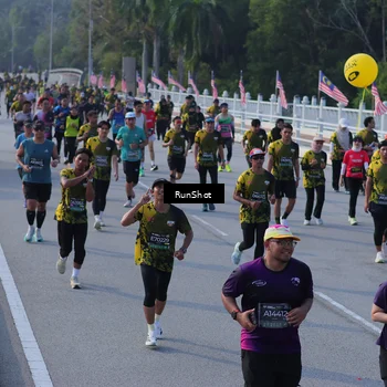 Runner Photo 7129085
