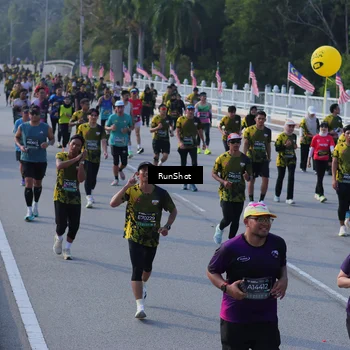 Runner Photo 7129087