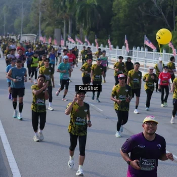 Runner Photo 7129093
