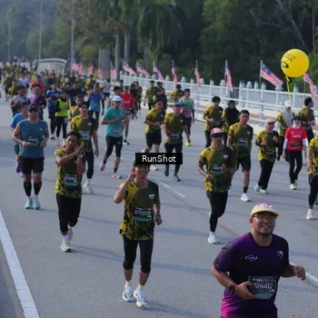 Runner Photo 7129094