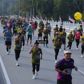 Runner Photo 7129095