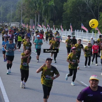 Runner Photo 7129096