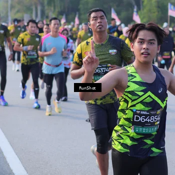 Runner Photo 7129110