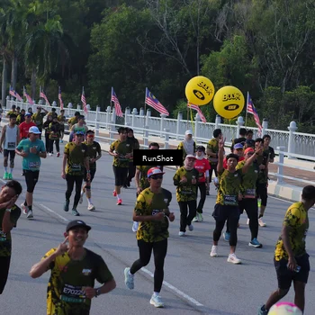 Runner Photo 7129112