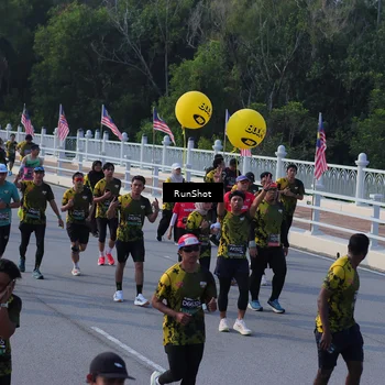 Runner Photo 7129119