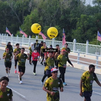 Runner Photo 7129126