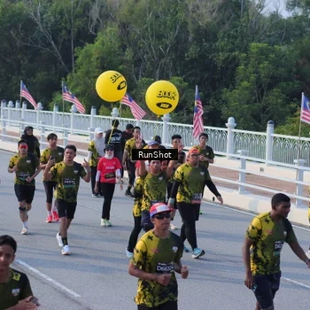 Runner Photo 7129131