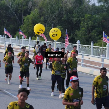Runner Photo 7129135