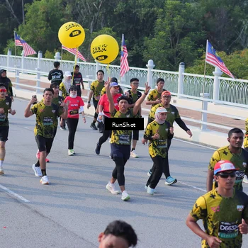 Runner Photo 7129139