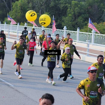 Runner Photo 7129141