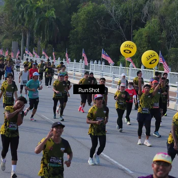 Runner Photo 7129143