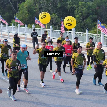 Runner Photo 7129152