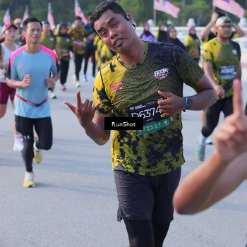 Runner Photo 7129160